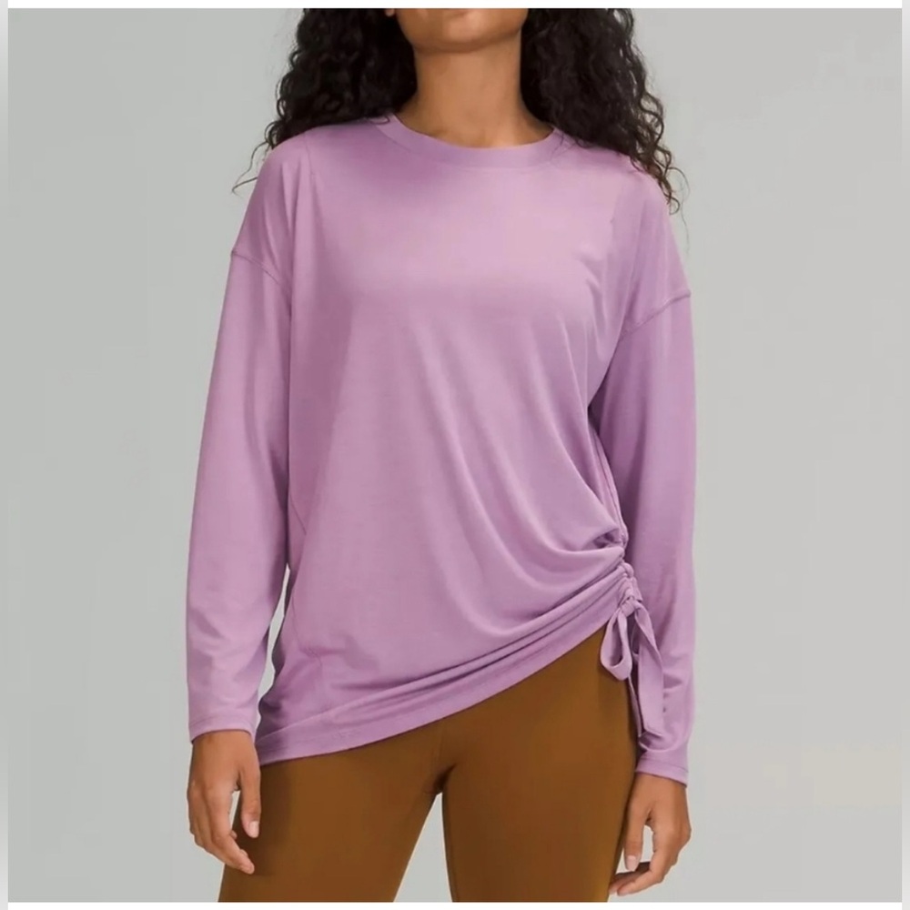 Lululemon Side Cinch Long Sleeve Crew T-Shirt Pink Rose color Size 8
